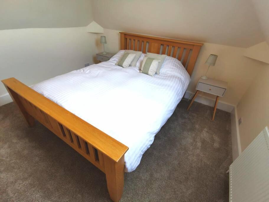 Holiday home Beautiful Gate House A 4 Minute Walk From *