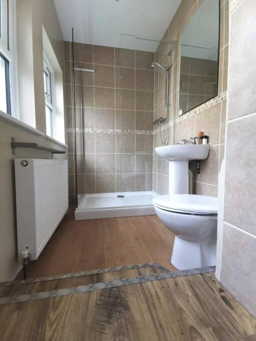 Beautiful Gate House A 4 Minute Walk From Bognor Regis